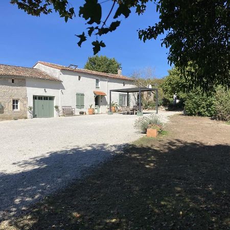 Paizay-Naudouin-Embourie La Ruche Bed & Breakfast エクステリア 写真