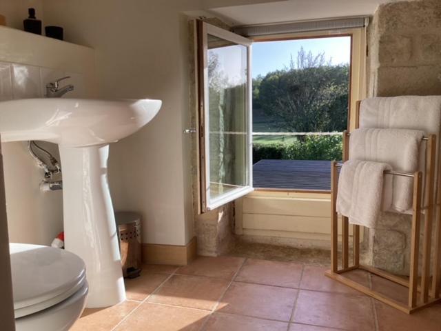 Paizay-Naudouin-Embourie La Ruche Bed & Breakfast エクステリア 写真
